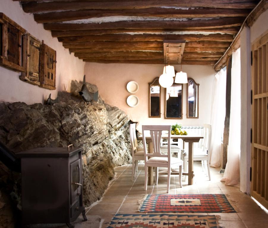 エンシソ Casa Grandeゲストハウス 部屋 写真